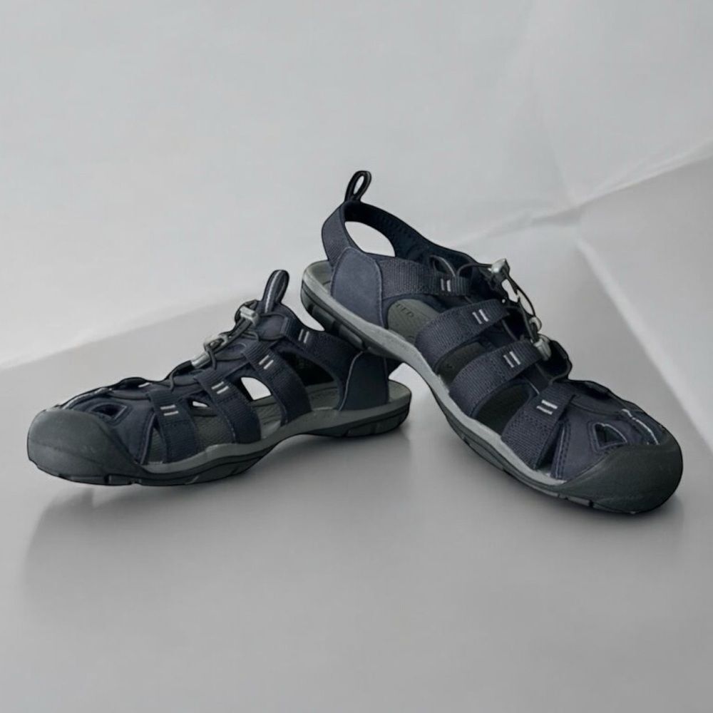 KEEN Clearwater CNX Men's 14 Sky Captain Black Water Hiking Sandals 1027407